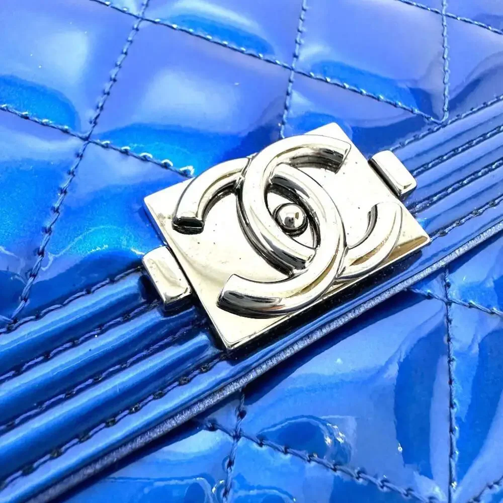 CHANEL Blue Shoulder Bag